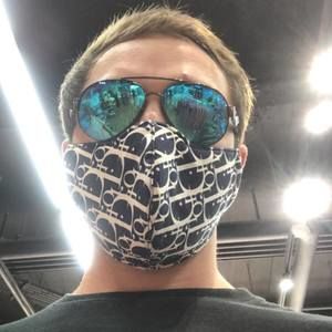 Meet your Posher, Andrew